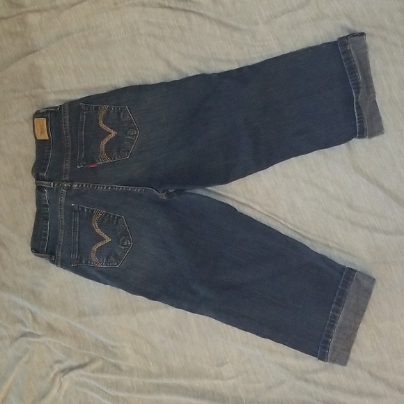 Levis perfectly slimming 512 capri - Picture 7 of 14